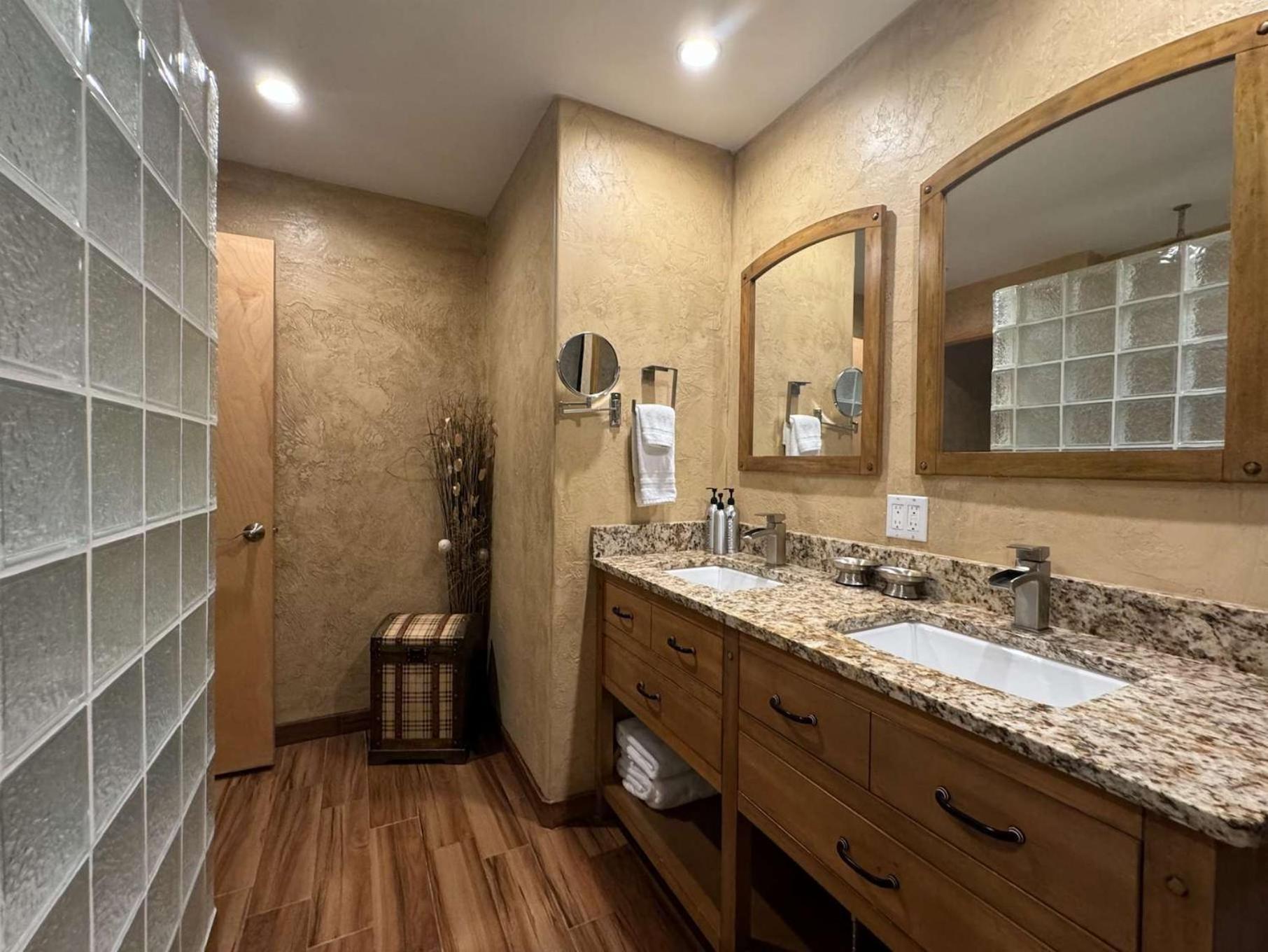 Best Location In The Heart Of Lions Head, Ski Lockers, Jacuzzi And Pool Vail Zewnętrze zdjęcie
