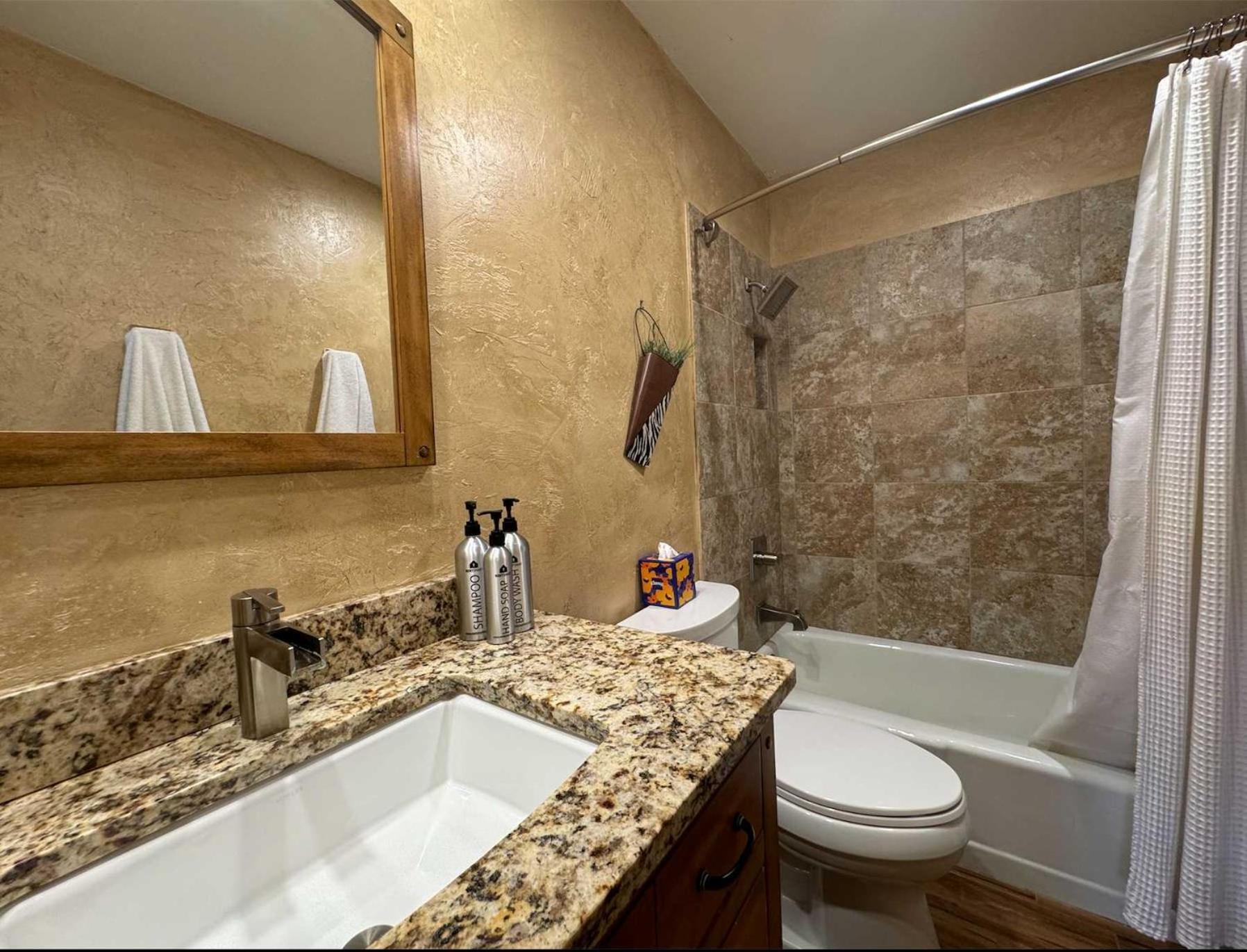 Best Location In The Heart Of Lions Head, Ski Lockers, Jacuzzi And Pool Vail Zewnętrze zdjęcie